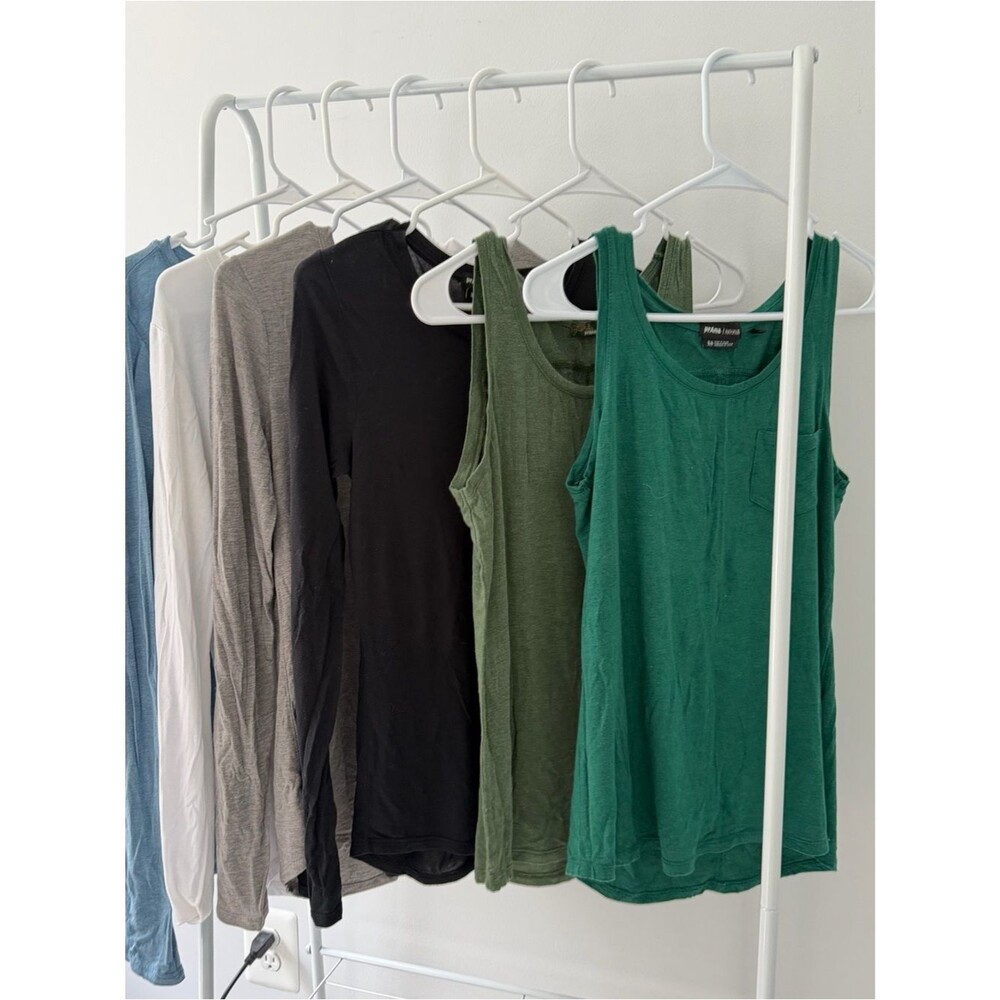 6 PrAna tops sleeveless long sleeve size xs